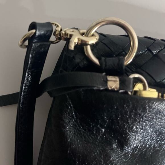 Elliot Lucca Black Leather Crossbody Bag/Purse - Picture 6 of 7